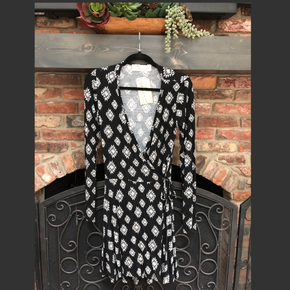 Vintage Havana Wrap dress OR cardigan!